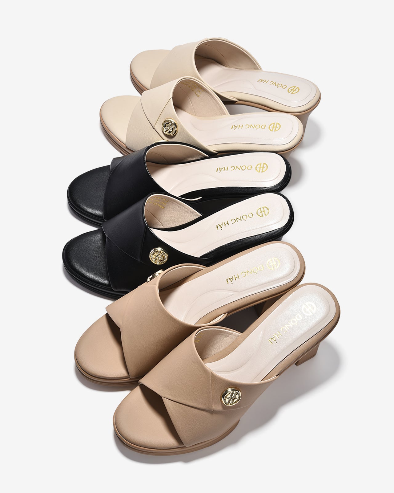 Dép Cao Gót Đông Hải 8cm Quai Bảng To Đính Logo-D5847-Đen Color1