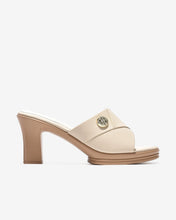 Dép Cao Gót Đông Hải 8cm Quai Bảng To Đính Logo-D5847-Kem Color1First