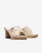 Dép Cao Gót Đông Hải 8cm Quai Bảng To Đính Logo-D5847-Kem Color1