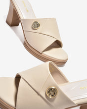 Dép Cao Gót Đông Hải 8cm Quai Bảng To Đính Logo-D5847-Kem Color1