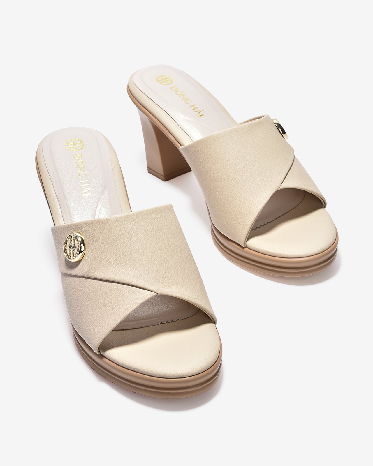 Dép Cao Gót Đông Hải 8cm Quai Bảng To Đính Logo-D5847-Kem Color1