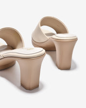 Dép Cao Gót Đông Hải 8cm Quai Bảng To Đính Logo-D5847-Kem Color1