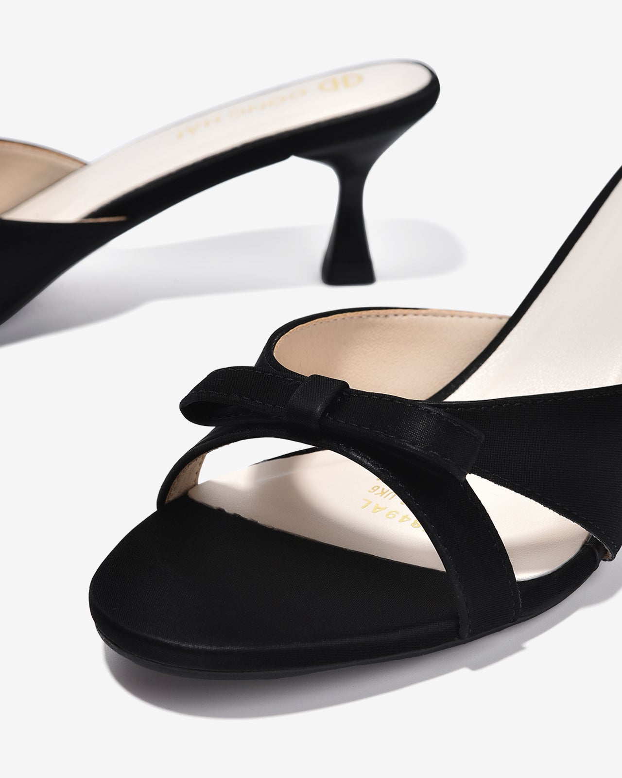 Dép Cao Gót Nữ Đông Hải Quai Đôi Đính Nơ-D5849Đen Color1