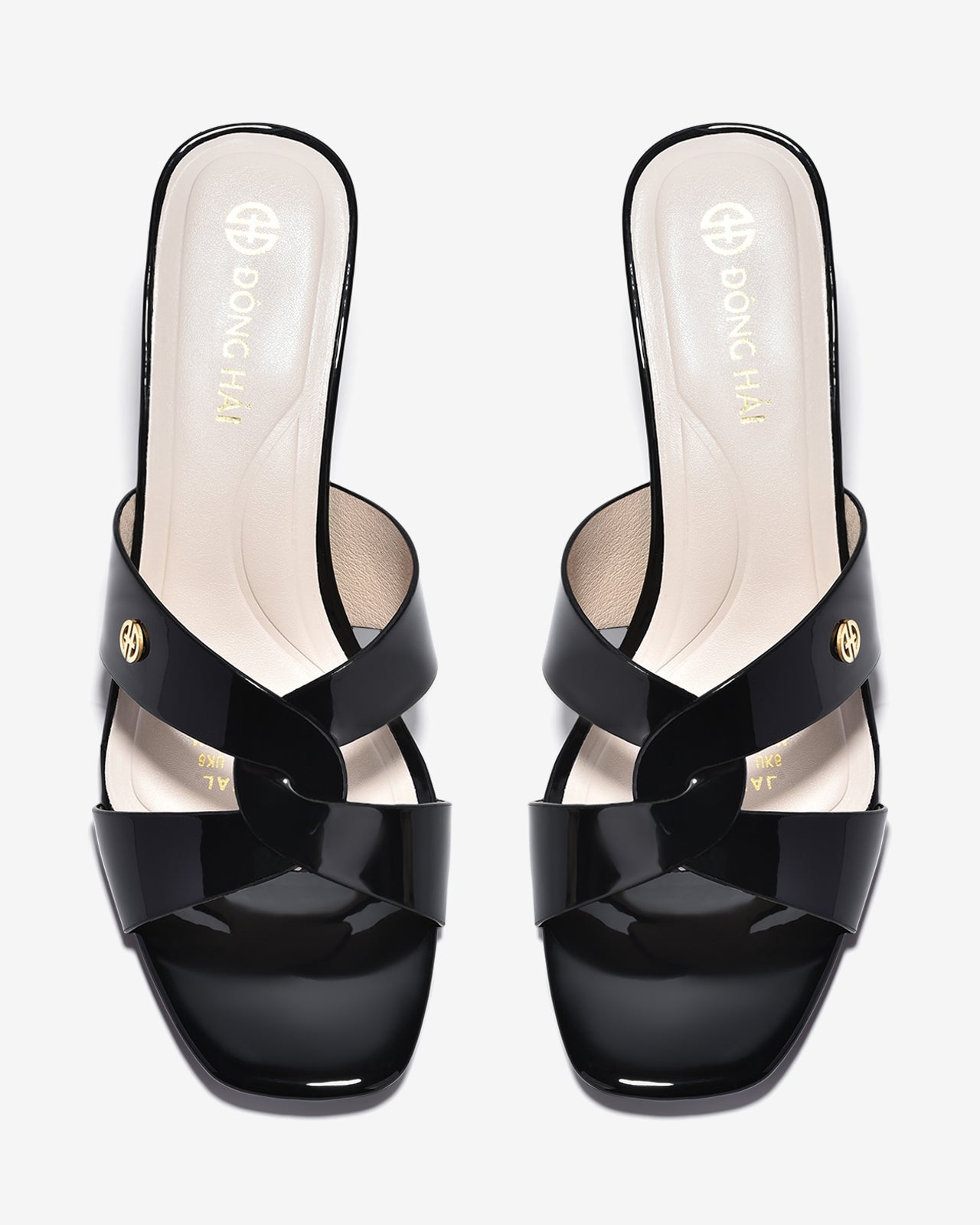 Dép Cao Gót Đông Hải Quai Xoắn Đính Logo-D5851-Đen Bóng Color1