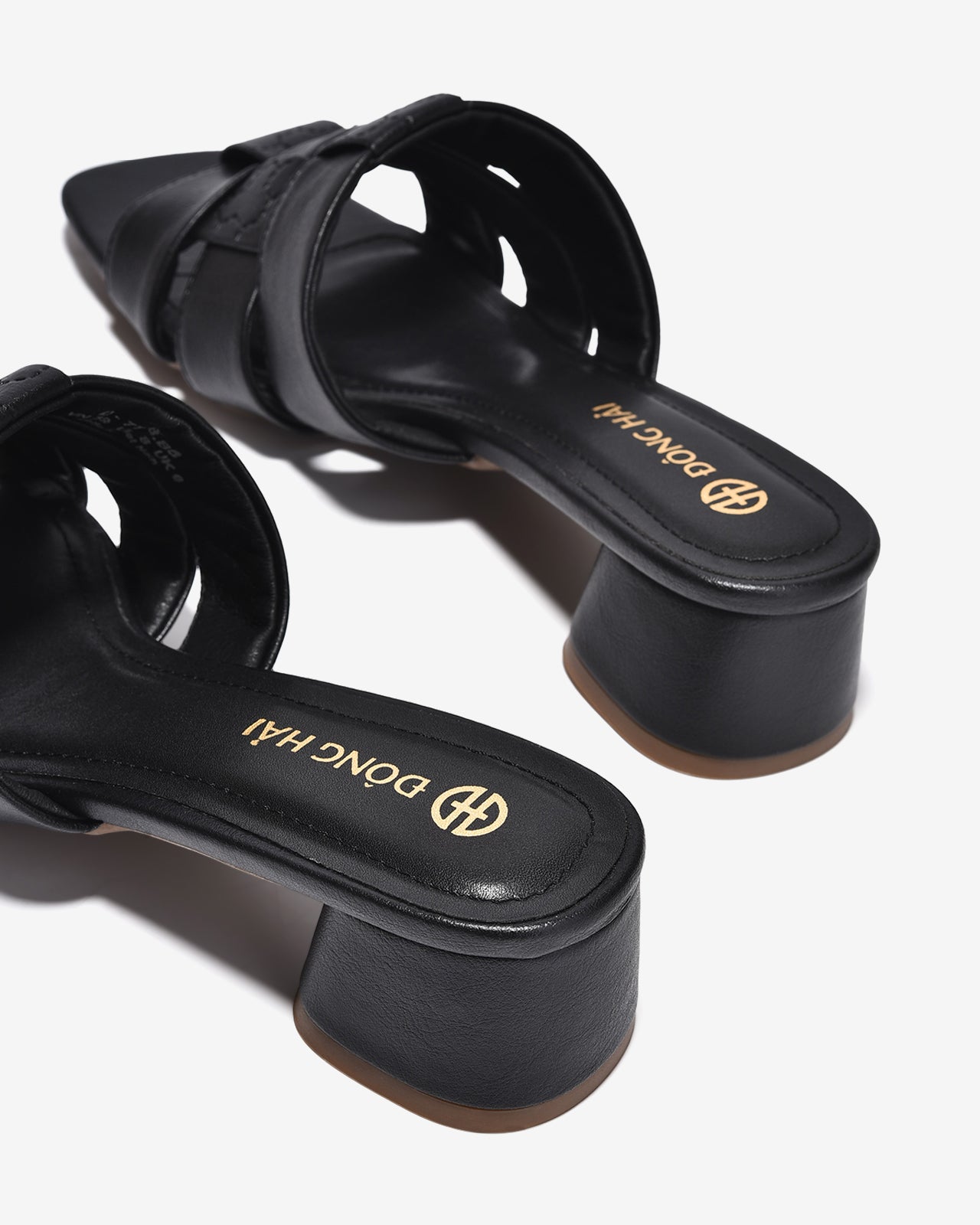 Dép Cao Gót Nữ Đông Hải Quai Đan Da Mềm-D7738Đen Color1