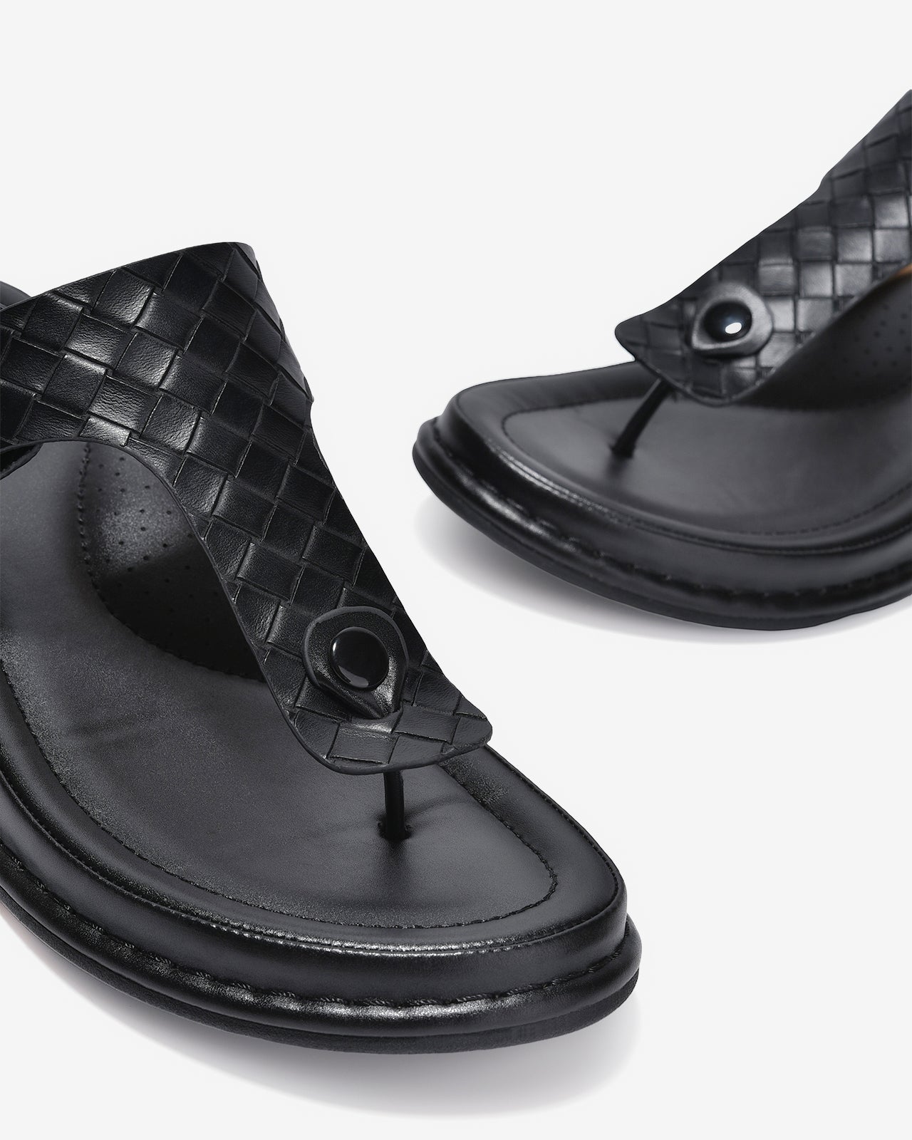 Dép Kẹp Nữ Zucia Quai Đan T- Strap-DHLL3-Đen Color1