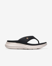 Dép Kẹp Nữ Zucia Quai Trơn Đính Logo Kim Loại-DHLL5Đen Color1First