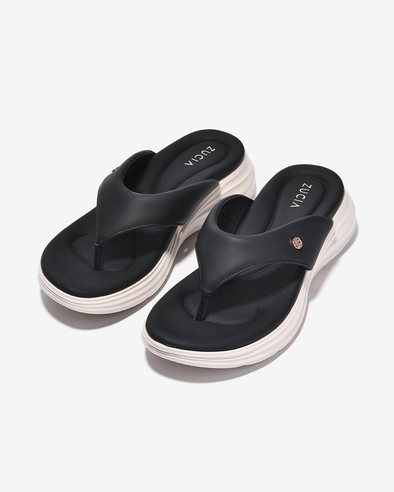 Dép Kẹp Nữ Zucia Quai Trơn Đính Logo Kim Loại-DHLL5-Đen Color1