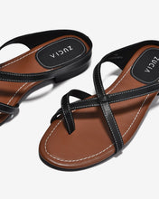 Dép Nữ Zucia Quai Đan Cách Điệu-DTHB6Đen Color1