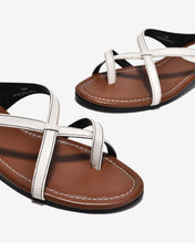 Dép Nữ Zucia Quai Đan Cách Điệu-DTHB6Trắng Color1