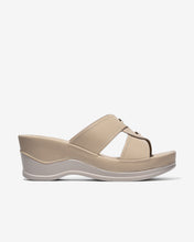 Dép Xuồng Zucia 6cm Quai Chéo-DHLM9Kem Color1First