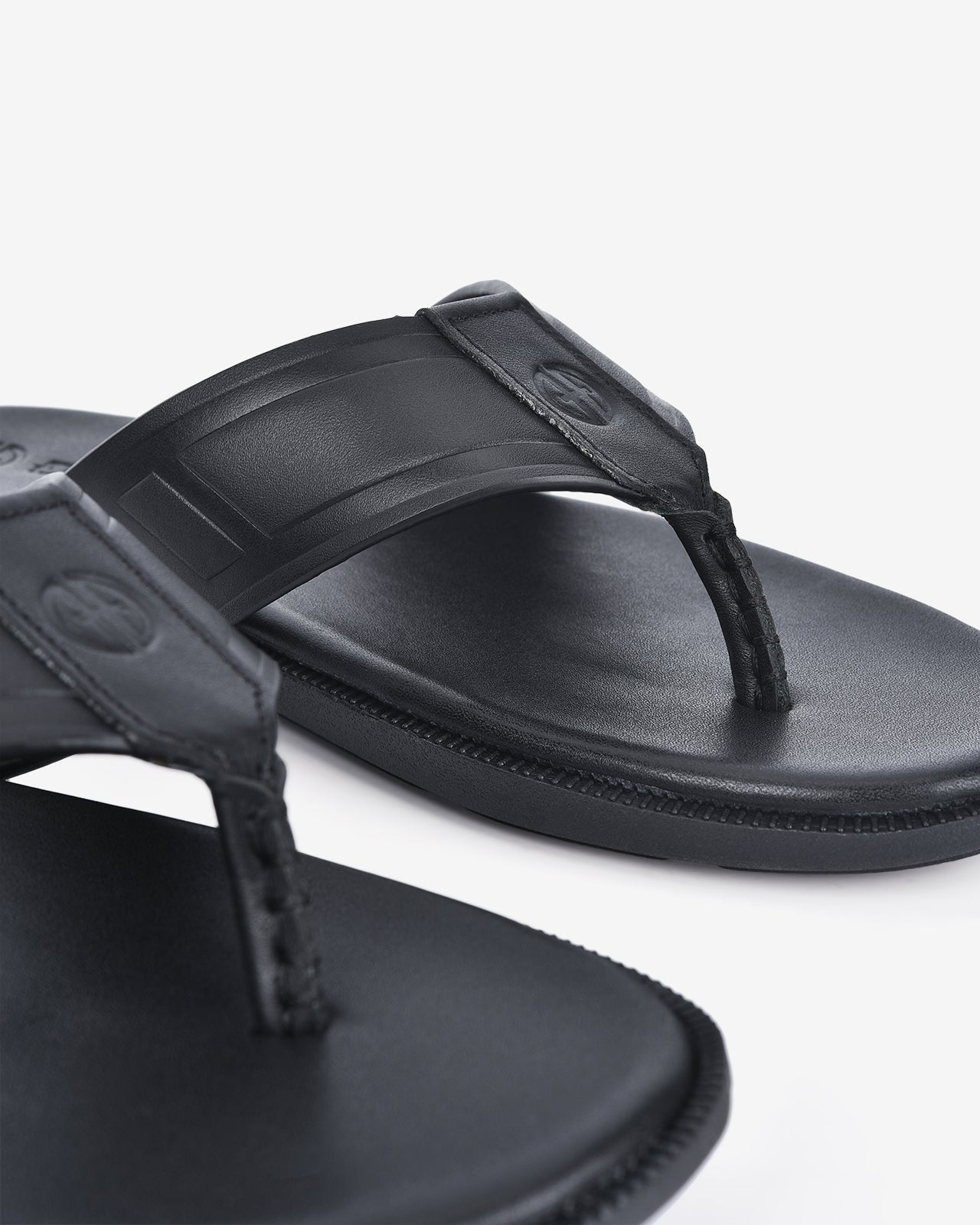 Dép Kẹp Đông Hải Quai To Dập Viền-D1820-Đen Color1