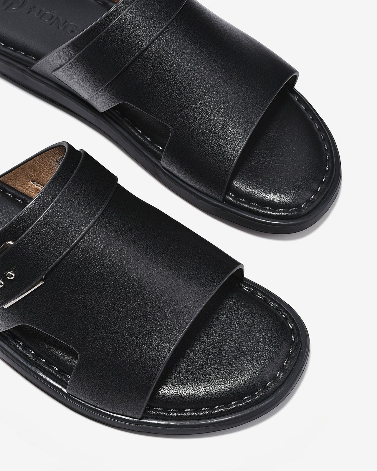 Dép Nam Đông Hải Quai Khóa-D1826-Đen Color1