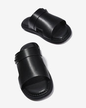 Dép Nam Đông Hải Quai Khóa-D1826-Đen Color1