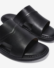 Dép Quai Ngang Đông Hải Bản To Dập Logo-D1827-Đen Color1