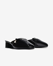 Dép Sapo Nữ Đông Hải Quai Đính Châu-G5853-Đen Bóng Color1