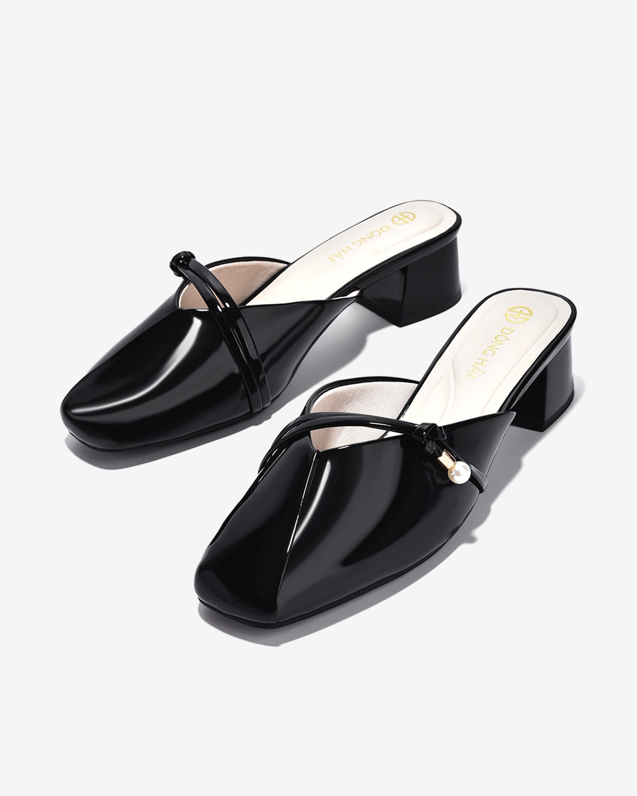 Dép Sapo Nữ Đông Hải Quai Đính Châu-G5853-Đen Bóng Color1