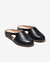 Dép Sapo Nữ Đông Hải Cut-Out Thanh Lịch-G7742Đen Color1