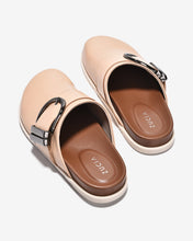 Dép Sapo Zucia Mũi Bo Tròn Khoá Kim Loại-GTHA1-Kem Color1