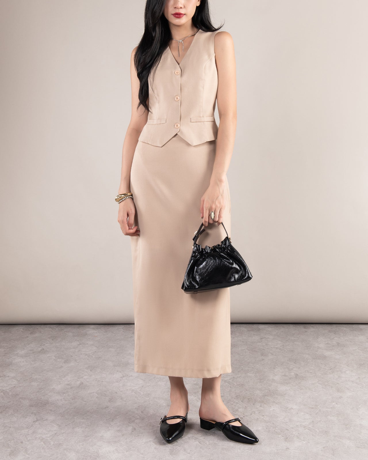 Dép Sapo Nữ Zuciani Mũi Nhọn Khoá Đính Đá-GCM08-Đen Color1
