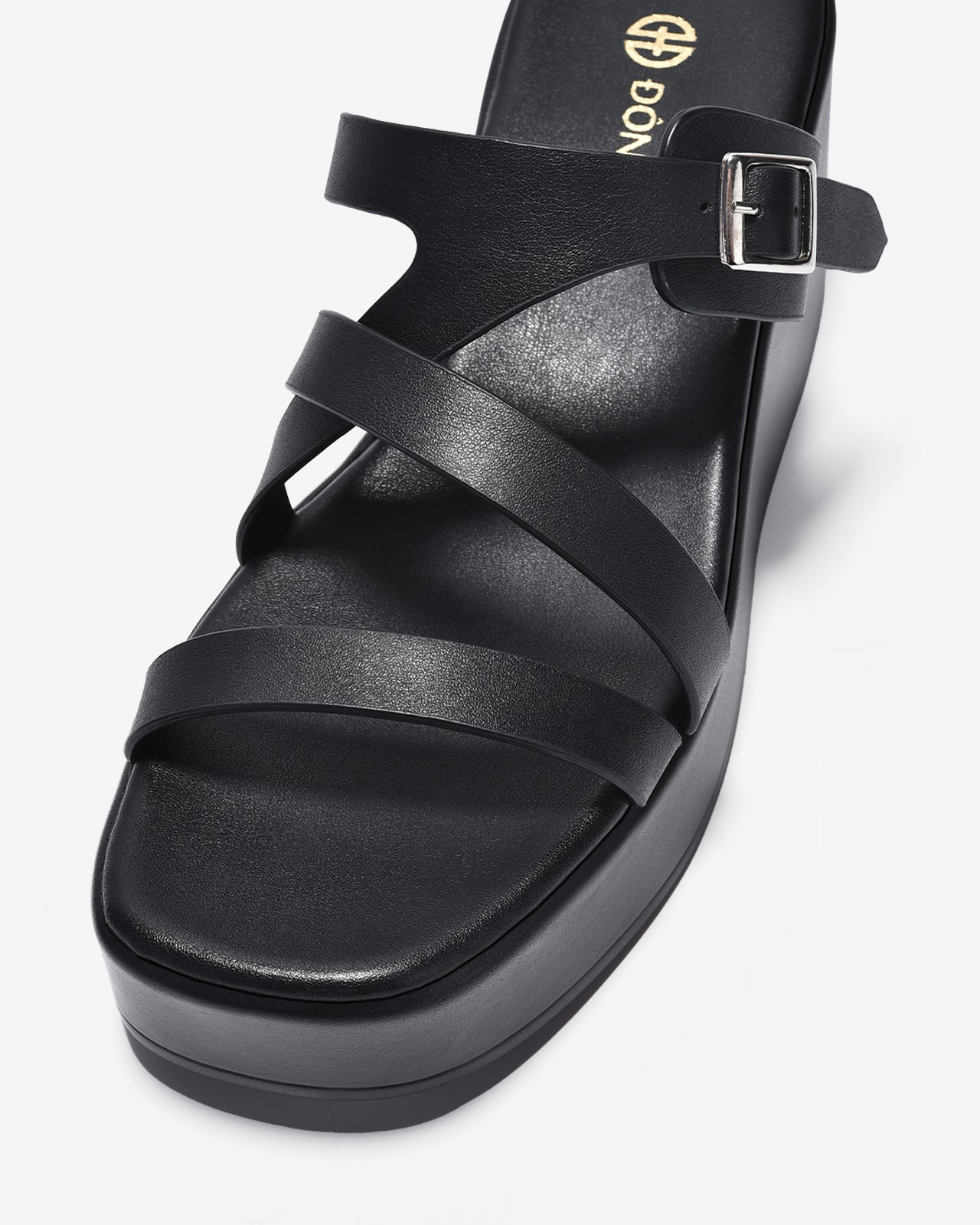 Dép Xuồng Đông Hải Quai Mảnh Khoá Kim Loại-D32G7Đen Color1