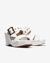 Dép Xuồng Zucia Quai Đôi Phối Khóa-DHLM1-Trắng Color1