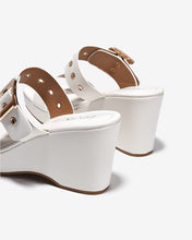 Dép Xuồng Zucia Quai Đôi Phối Khóa-DHLM1-Trắng Color1