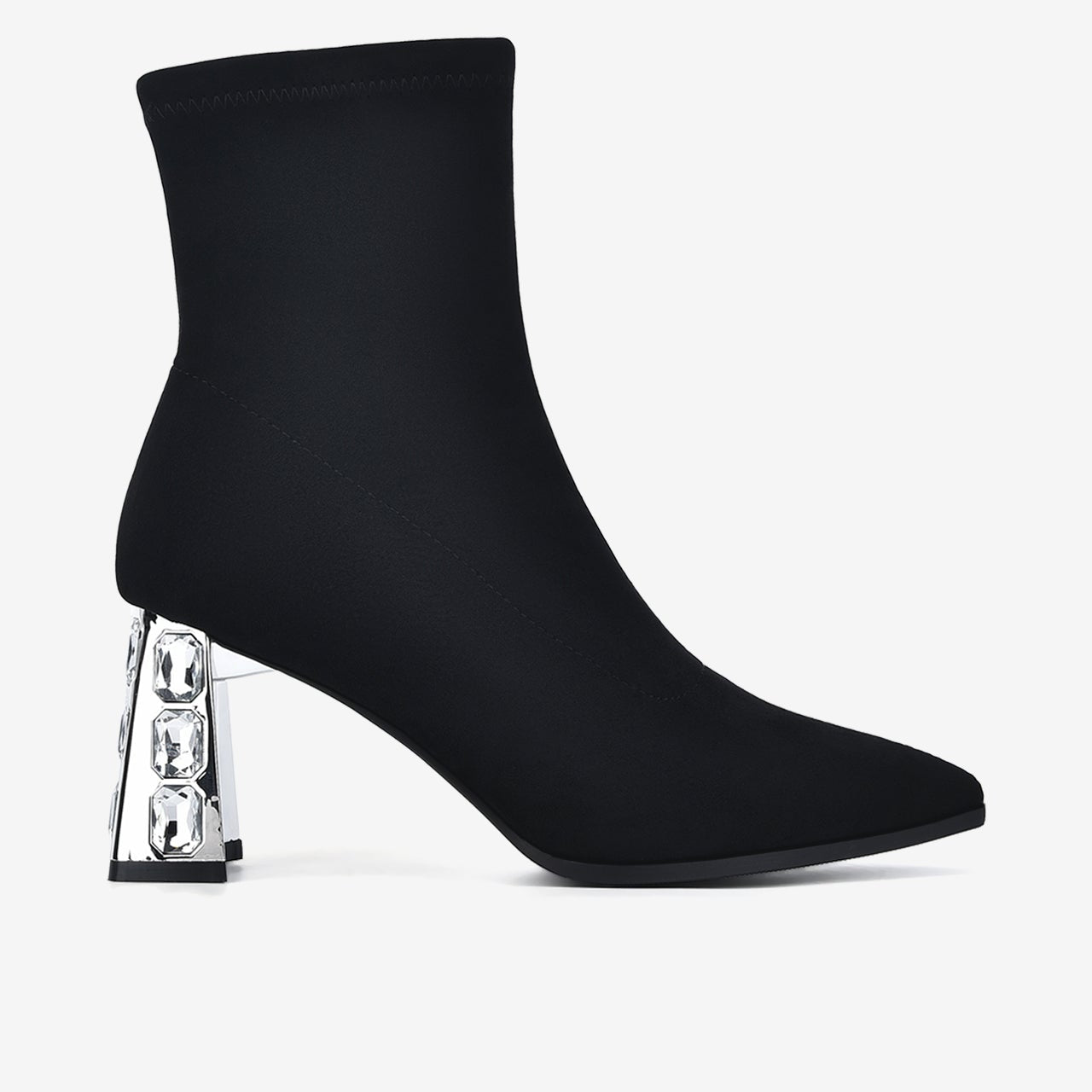 Giày Boot Nữ Zucia Mũi Nhọn Gót Đính Đá-GTH61-Đen Color1First