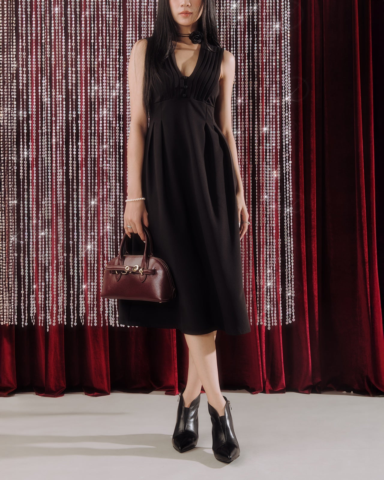 Giày Boot Nữ Zucia Mũi Nhọn Cổ Khoét Phối Thun-GTHB2-Đen Color1