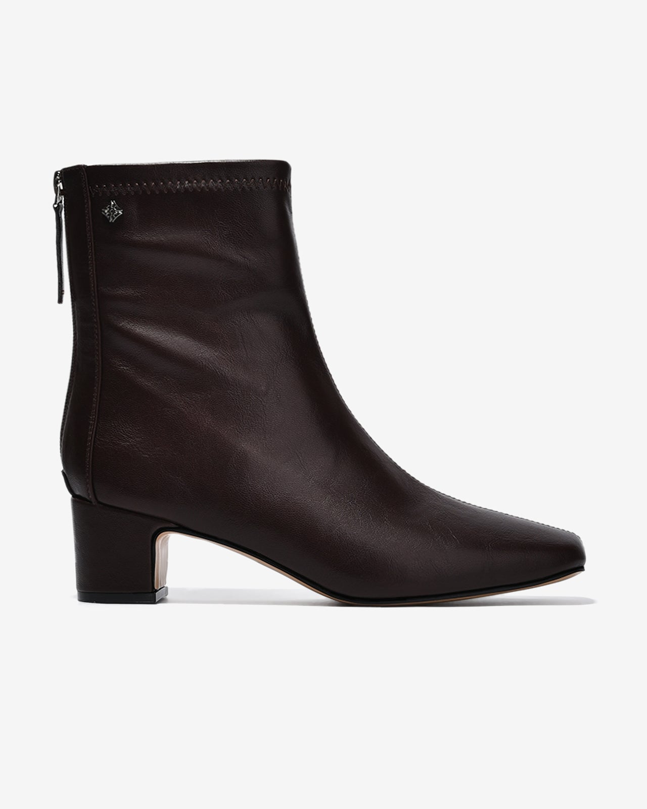 Giày Boot Nữ Zucia Mũi Vuông Chỉ Nổi Đính Logo-GTHB3-Nâu Color1First