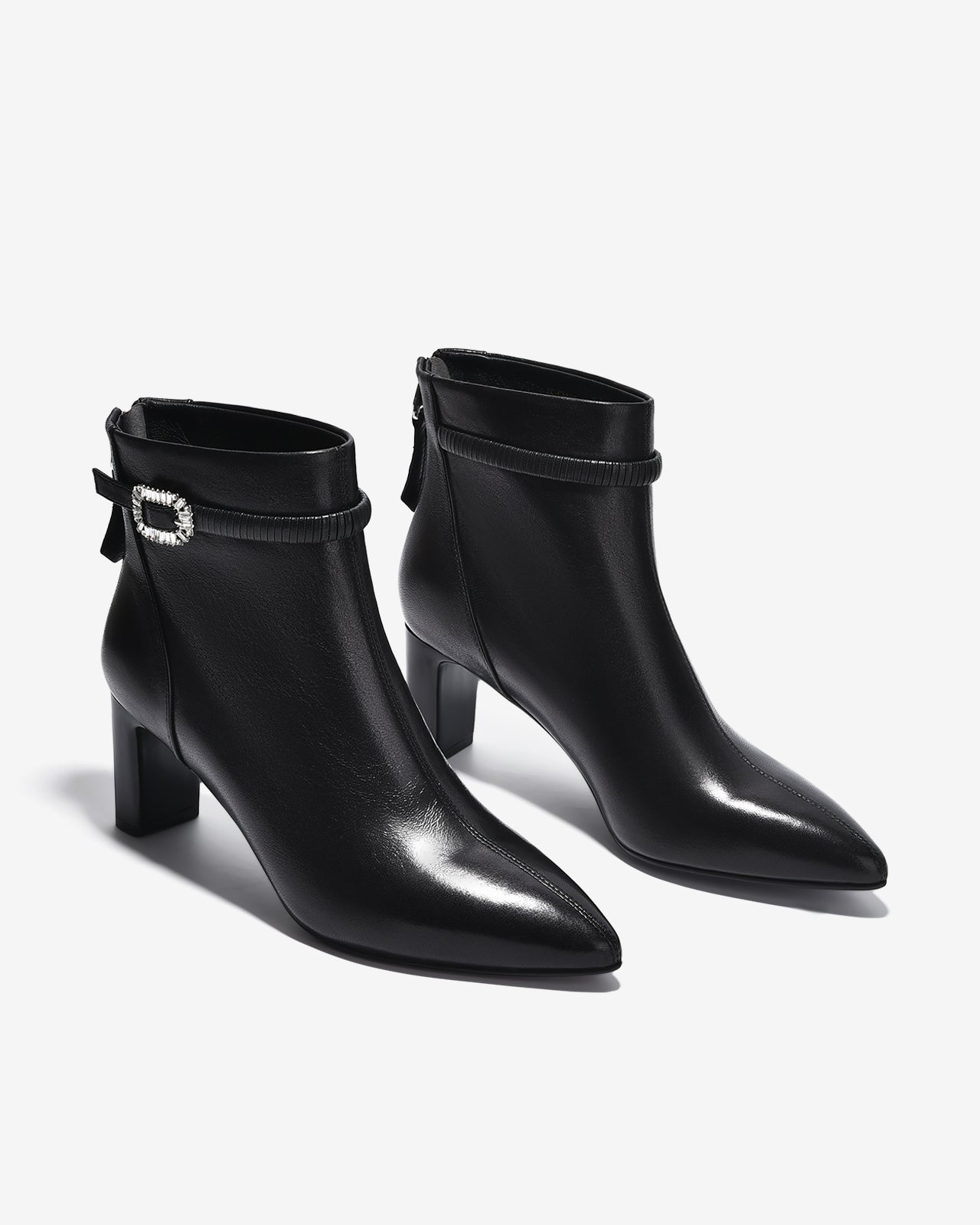 Giày Boot Nữ Zuciani Khóa Kéo Quai Đính Đá-GCM36-Đen Color1