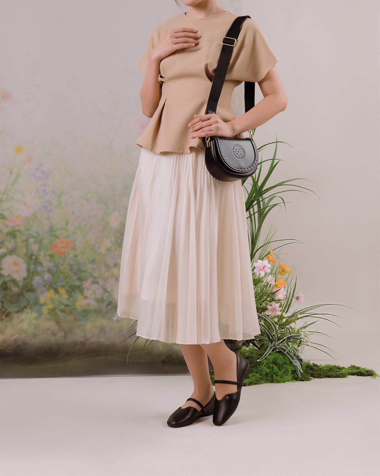 Giày Búp Bê Đông Hải Quai Ngang Khóa Logo-G7736Đen Color1