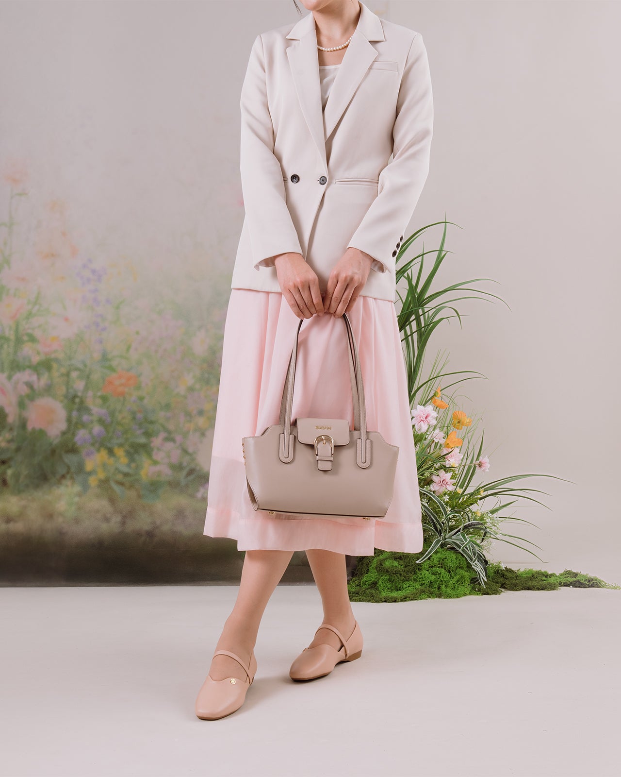 Giày Búp Bê Đông Hải Quai Ngang Khóa Logo-G7736Kem Color1