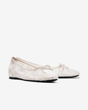 Giày Búp Bê Zucia Vải Ren Thêu Hoa-GTHA9-Trắng Color1