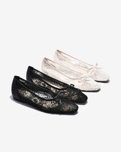 Giày Búp Bê Zucia Vải Ren Thêu Hoa-GTHA9-Trắng Color1