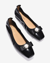 Giày Búp Bê Zuciani Da Bóng Đính Ngọc Trai-GCM06-Đen Color1