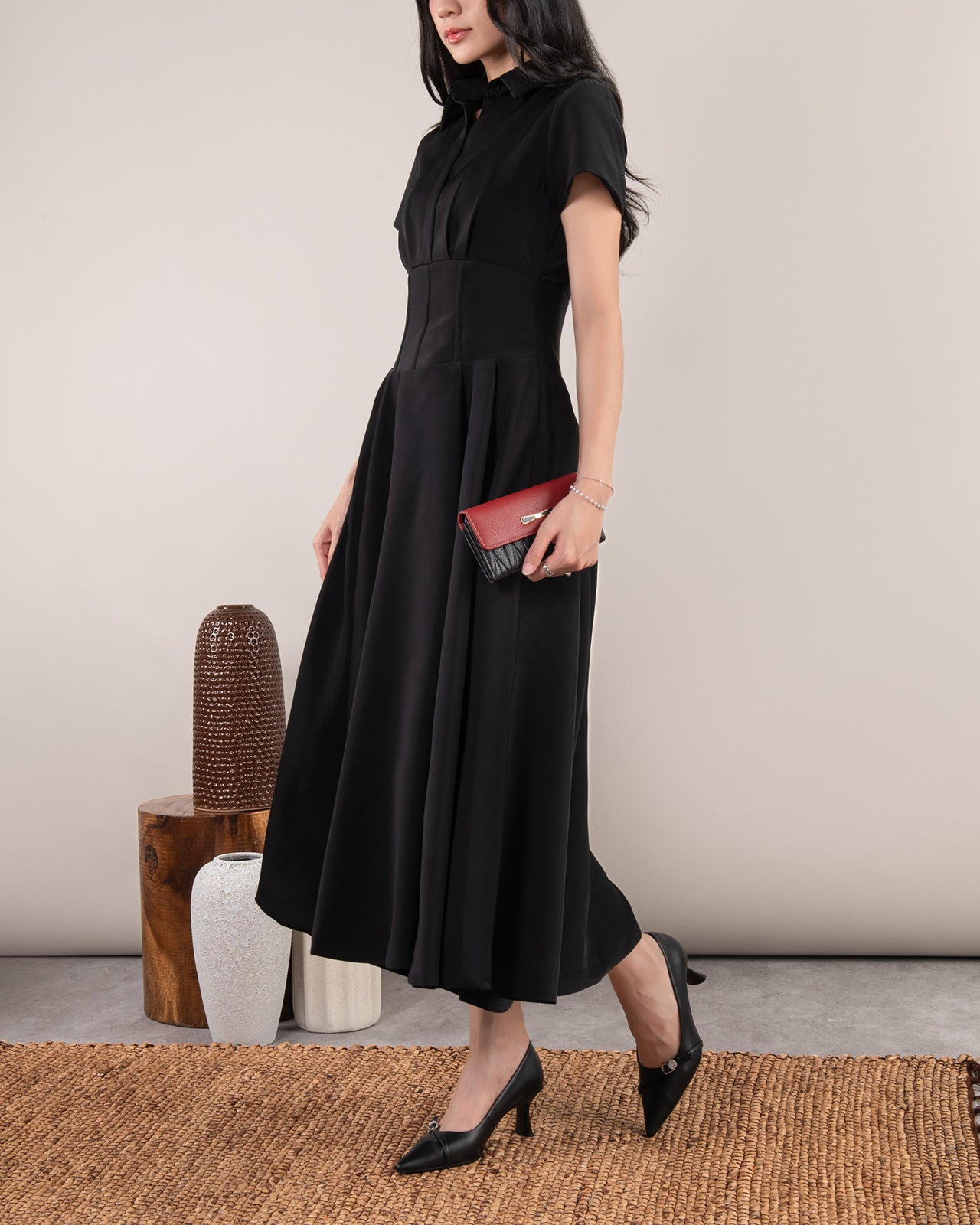 Giày Cao Gót Đông Hải Mũi Nhọn Khóa Đính Đá-G5845-Đen Color1