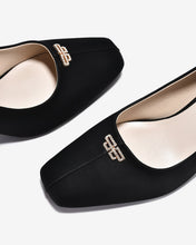 Giày Cao Gót Đông Hải Nhung Đính Đá-G5846-Đen Color1