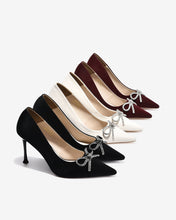 Giày Cao Gót Đông Hải Mũi Nhọn Nơ Đính Đá-G5848-Đen Color1