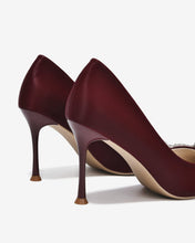 Giày Cao Gót Đông Hải Mũi Nhọn Nơ Đính Đá-G5848Đỏ Color1