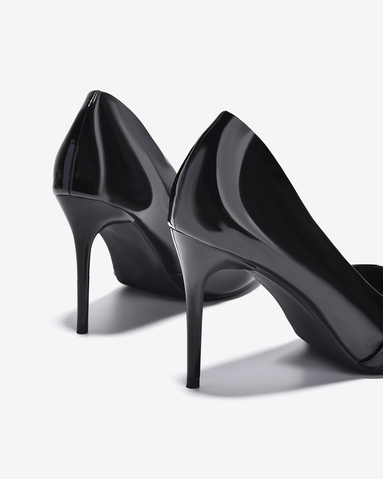 Giày Cao Gót Đông Hải Gót 9CM Họa Tiết Đính Đá-G5852-Đen Bóng Color1