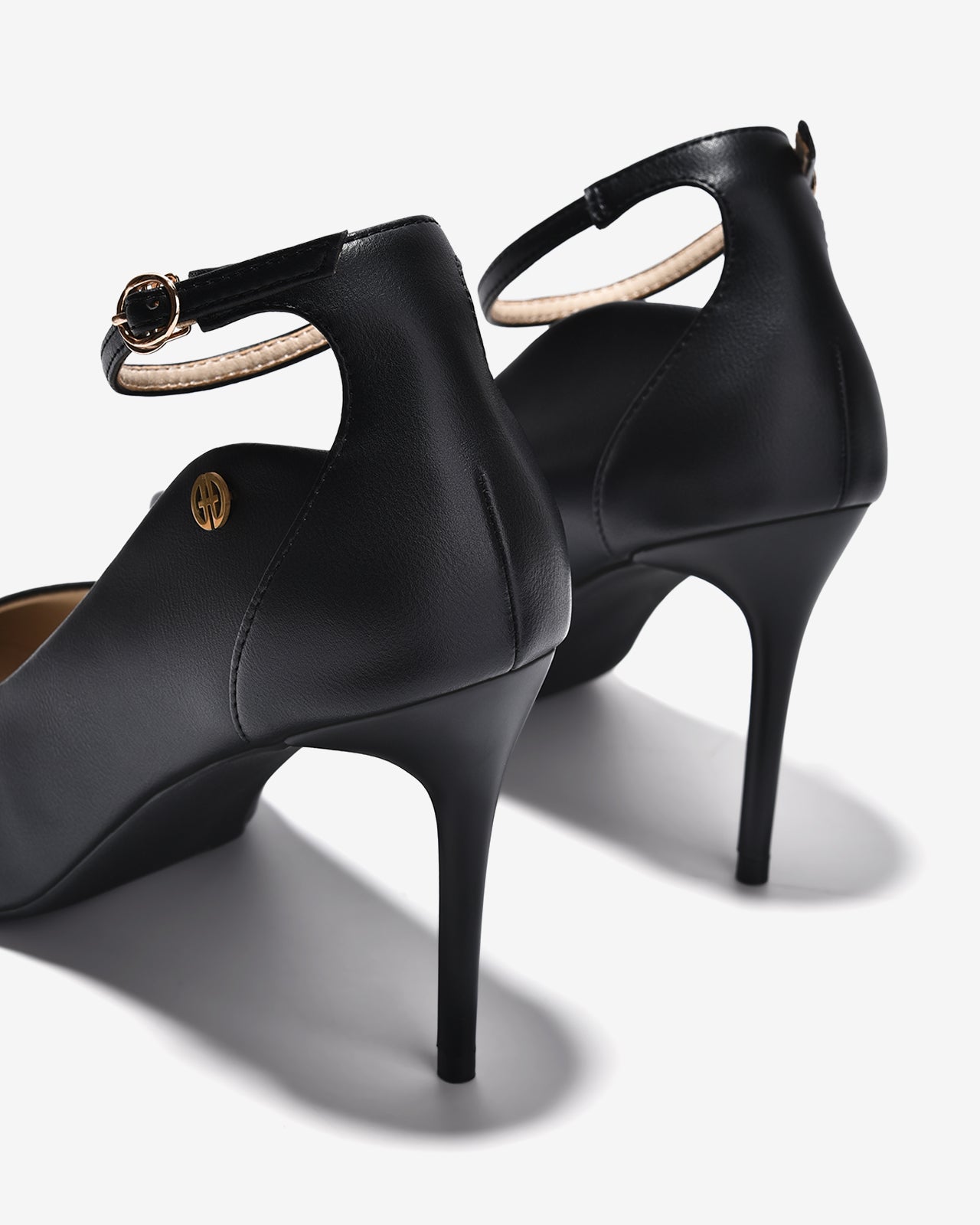 Giày Cao Gót Đông Hải Quai Ankle Strap Đính Logo-G5856-Đen Color1