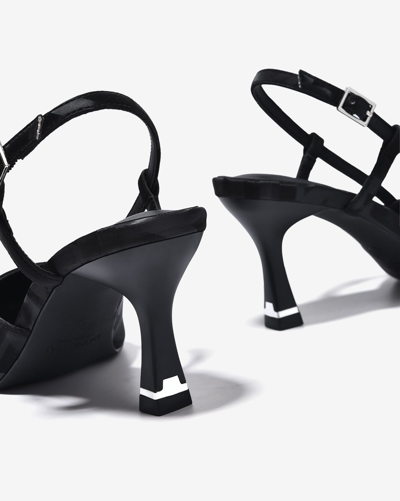 Giày Cao Gót Đông Hải 8cm Slingback Họa Tiết-G5926Đen Color1