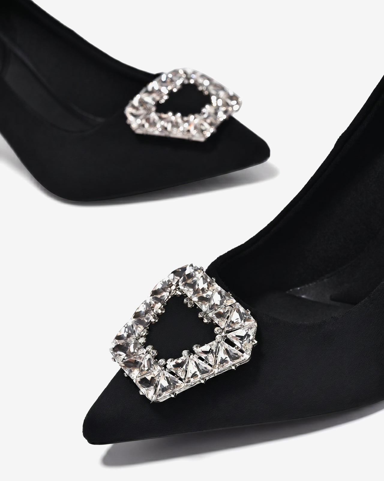 Giày Cao Gót Đông Hải Đế 9cm Khóa Đính Đá-G81V5Đen Color1