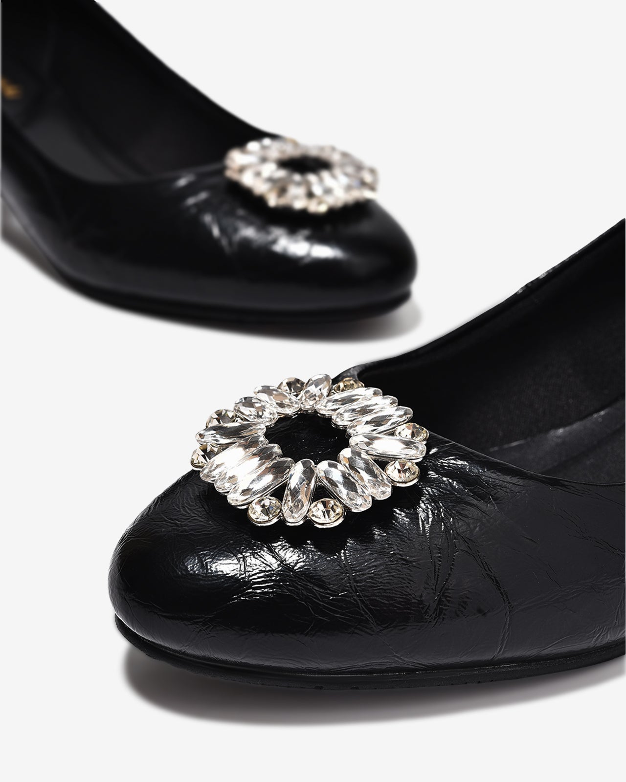 Giày Cao Gót Đông Hải Gót Trụ 5CM Khoá Đá-G81W4Đen Color1