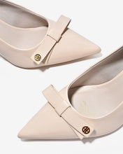 Giày Cao Gót Đông Hải Da Bóng Phối Nơ Đính Logo-G5860-Kem Bóng Color1