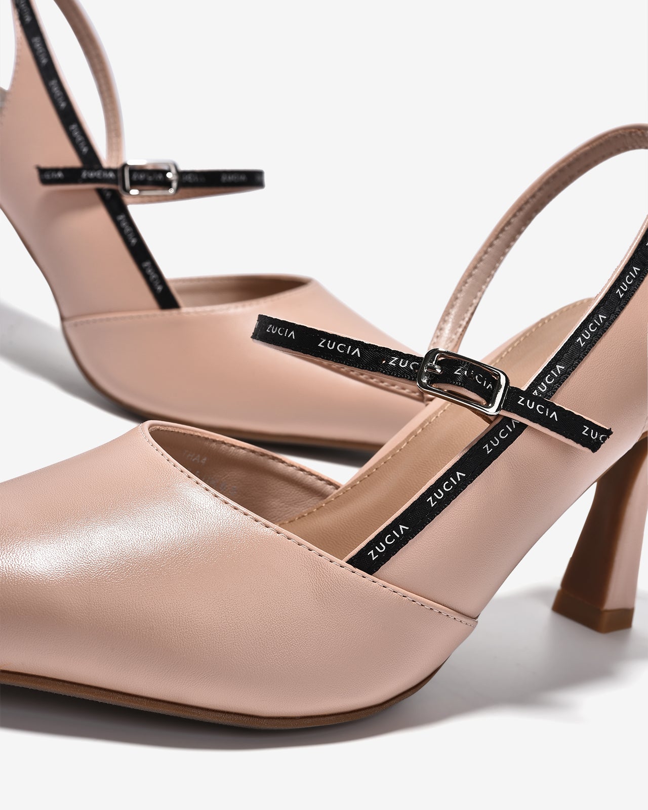 Giày Cao Gót Slingback Zucia Viền Quai In Chữ-GTHA4-Hồng Color1