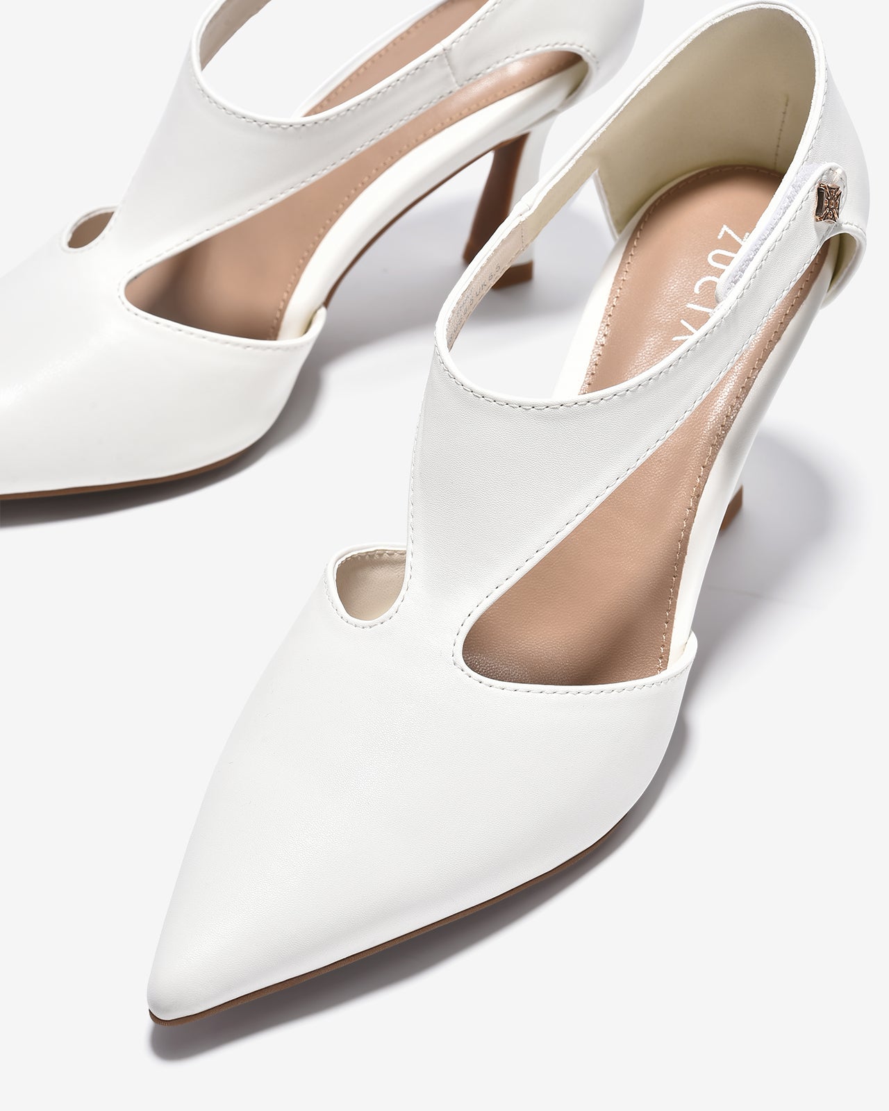 Giày Cao Gót Zucia Mũi Nhọn Quai Dán Cách Điệu-GTHA7-Trắng Color1