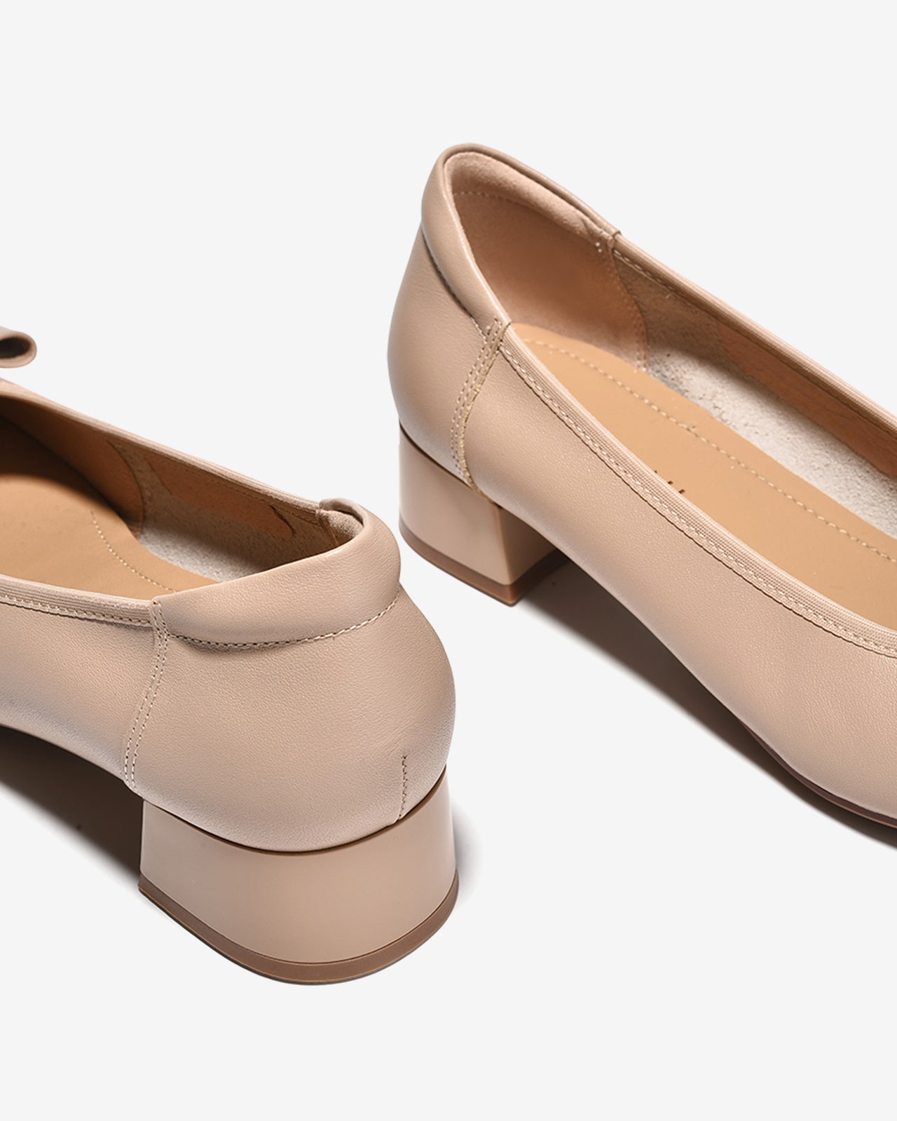 Giày Cao Gót Zuciani Gót Vuông Khóa Nơ-GCM38Kem Color1