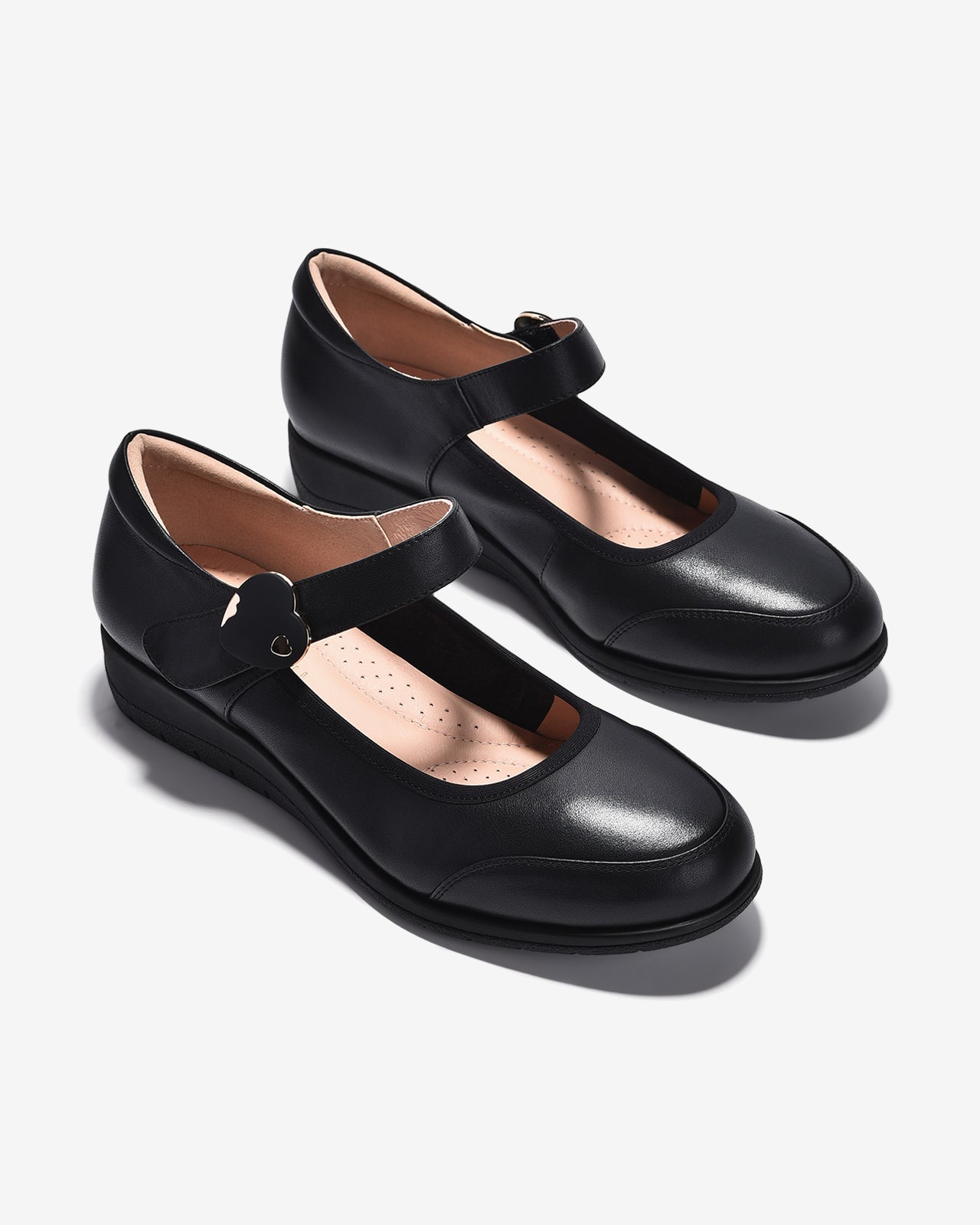 Giày Xuồng Zuciani Mũi Tròn Khoá Tim-GCM28Đen Color1